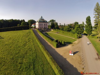 Zámek Fasanenschloss z jihozápadu