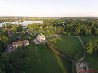 Zámek Fasanenschloss z severozápadu