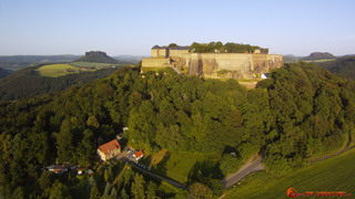 Königstein a Lilienstein od západu